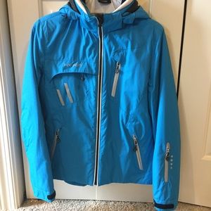 HYRA snow and ski jacket!